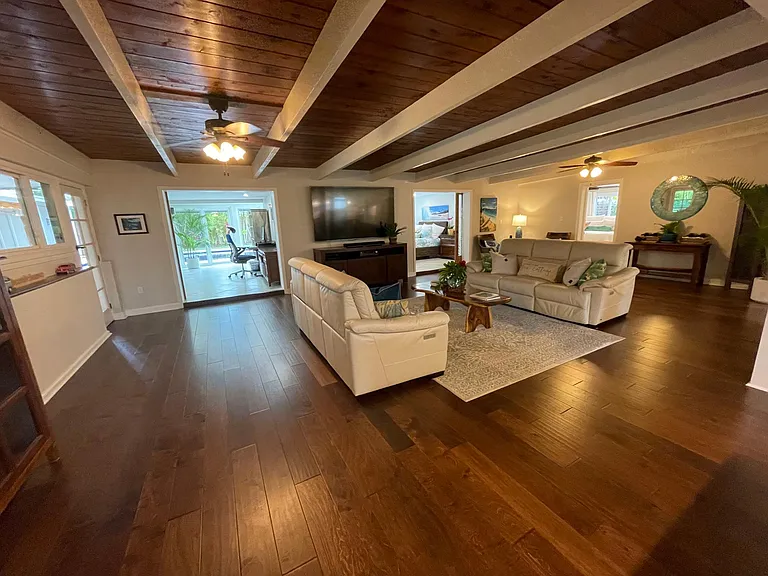 378 Auwinala Rd — Photo 8