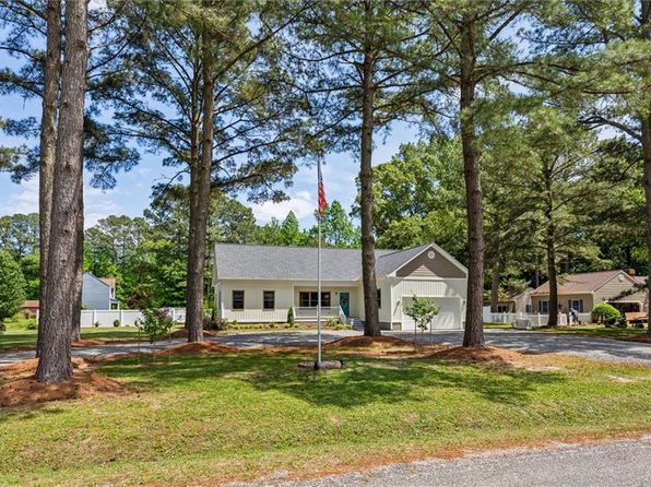 98 Blue Heron Ln, Cobbs Creek, VA 23035