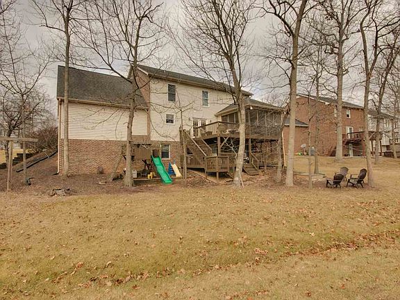 5th image of 1071 Wyndham Dr