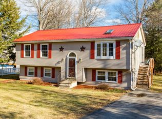 29 Davis Blvd, Rochester, NH 03868
