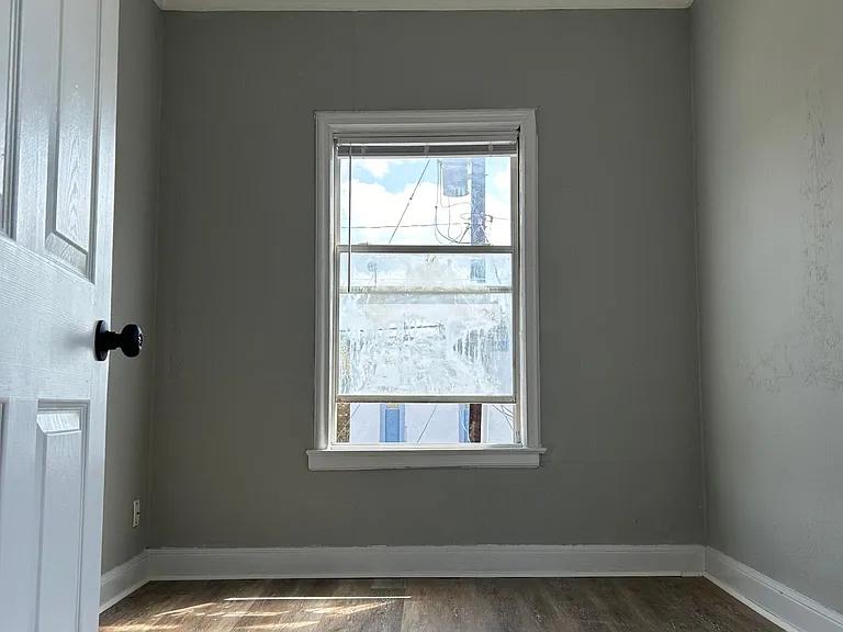403 W Hollywood Ave #3 — Photo 15