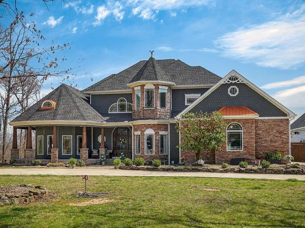 5715 Pleasant Ridge Rd, Sparta, TN 38583