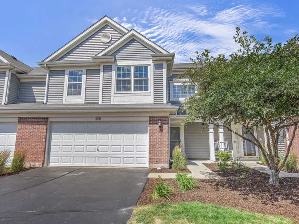 616 Yorkshire Ln, Hampshire, IL 60140