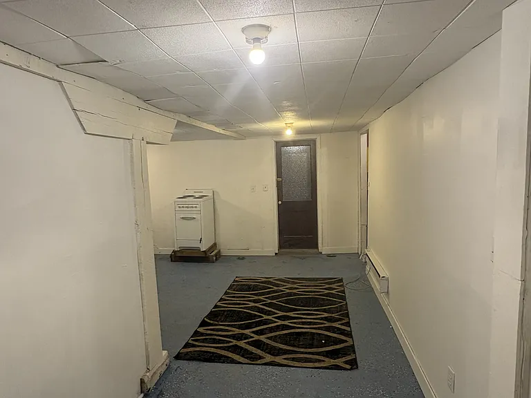 102 S State St #3 — Photo 6