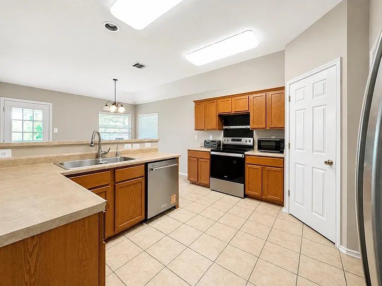 9430 Anderson Way — Photo 16