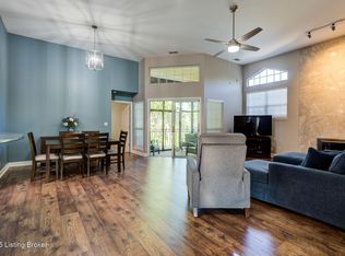 5622 Timber Creek Ct, Prospect, KY 40059