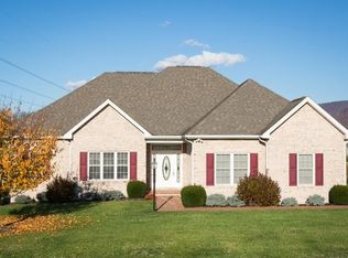 105 Tee Ct, New Market, VA 22844