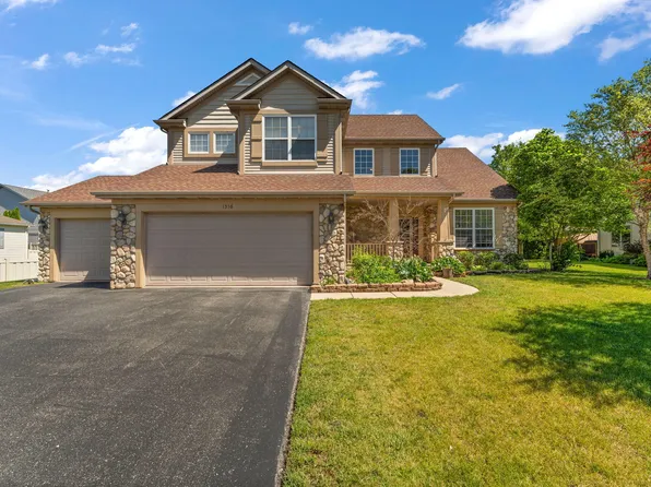 1356 Silver Fern Ln, Schererville, IN 46375