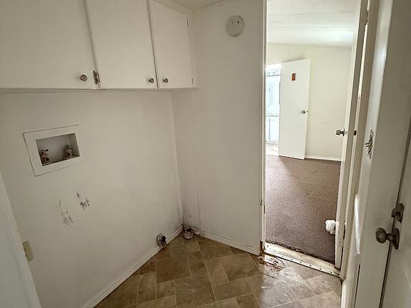 3rd image of 5494 110th St