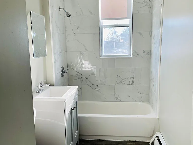 28-30 Madison Ave #2 — Photo 9