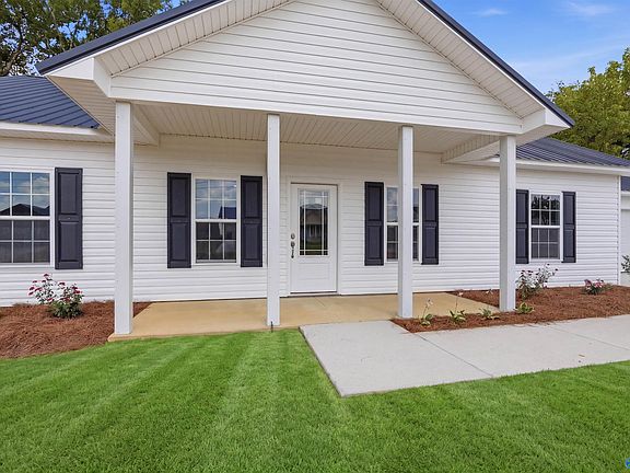3rd image of 260 Carrington Ln