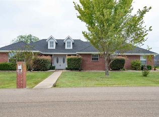 2707 Silver Spring Trl, Mount Pleasant, TX 75455