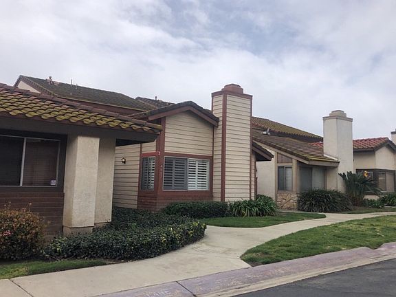 3rd image of 607 Doral St