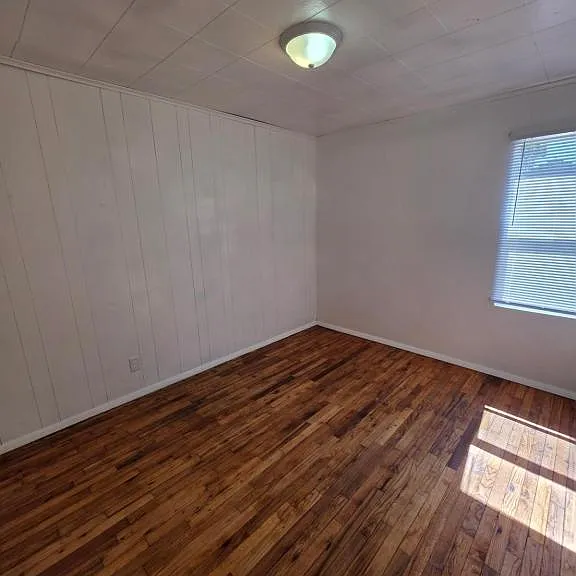 734 S Bell St #4 — Photo 3