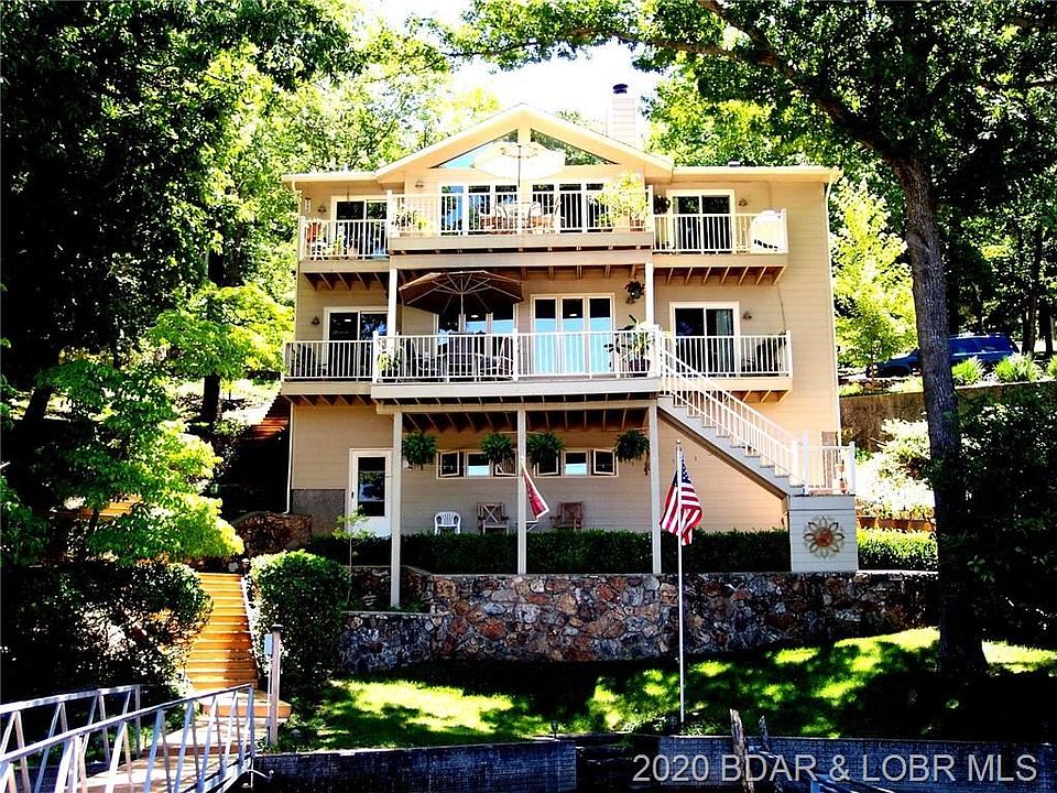 1st image of 182 Arbor Oaks Dr