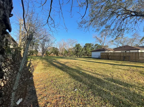 6401 Kassarine Pass, Houston, TX 77033