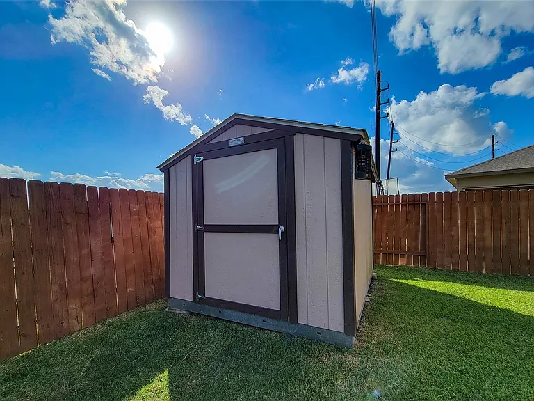 610 Autumn Flats Way — Photo 25