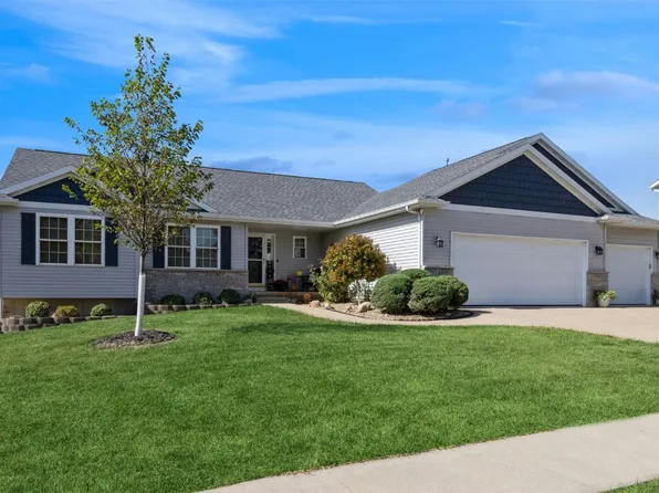 120 Highland Ave, Fairfax, IA 52228