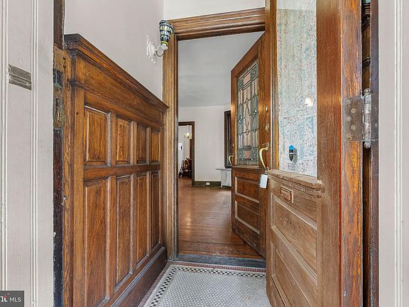 4th image of 4239 Osage Ave