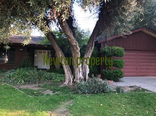1225 De Cesari Ave, Madera, CA