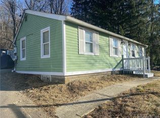 33 Case St, Norwich, CT 06360