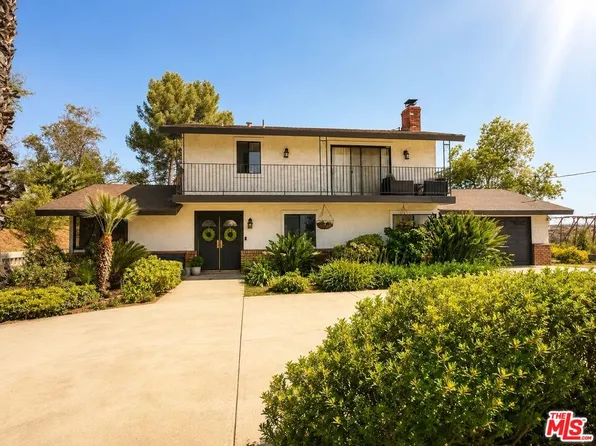 31383 Overcrest Dr, Redlands, CA 92374