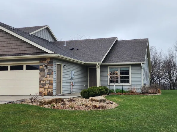 2475 Dallman Ln SE, Rochester, MN 55904