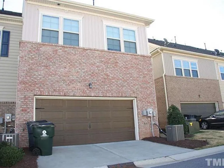 1536 Alemany St — Photo 27