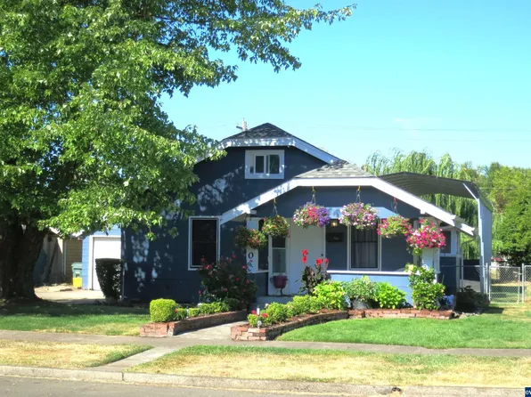 540 S 3rd St, Independence, OR 97351