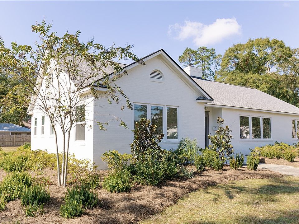 612 E Cherry St, Jesup, GA 31546 Zillow