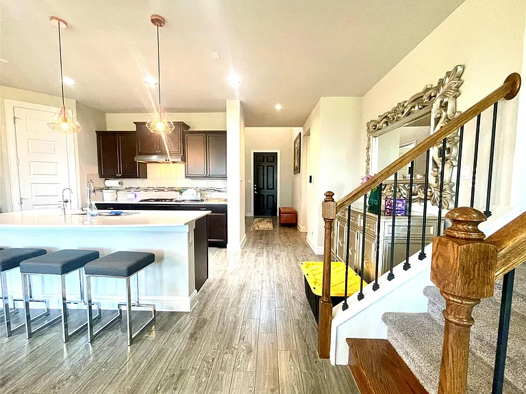 6829 Brindisi Pl — Photo 7