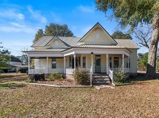 103 N College St, Sparks, GA 31647