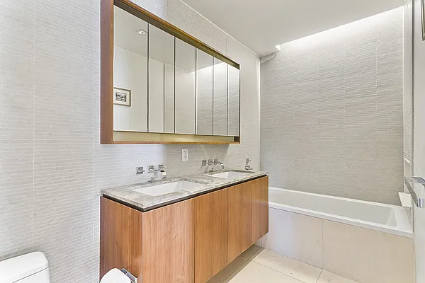 Sold by Nest Seekers International | media 58