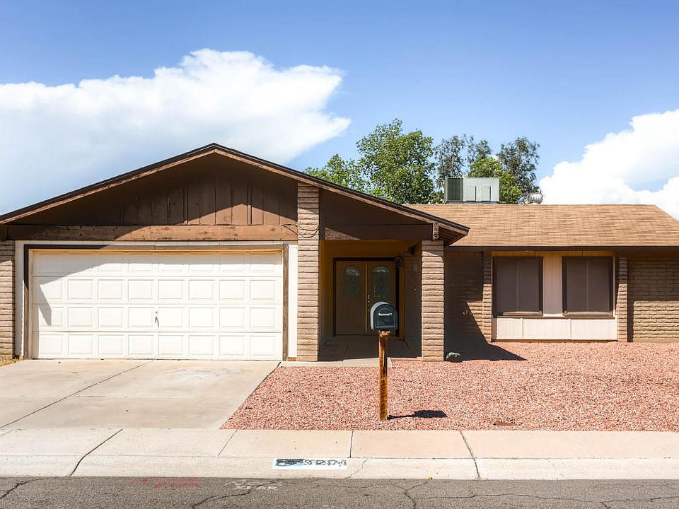 1st image of 5204 W Lupine Ave