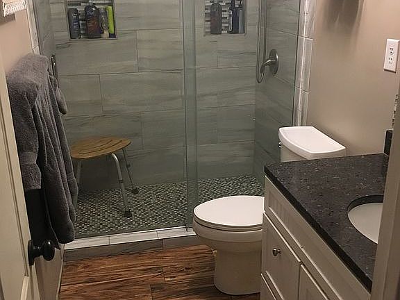 2nd image of 429 Faye Dr