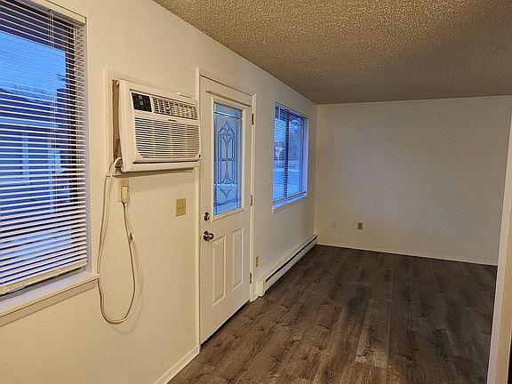 4th image of 504 N Walker St #3