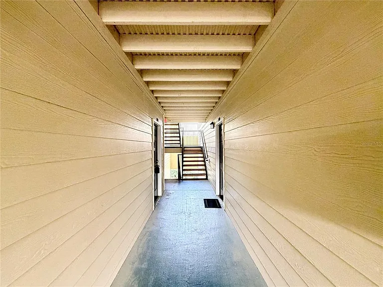 18111 Bridle Bit Ln — Photo 18