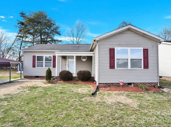 340 Vernon Ln, Statesville, NC 28677