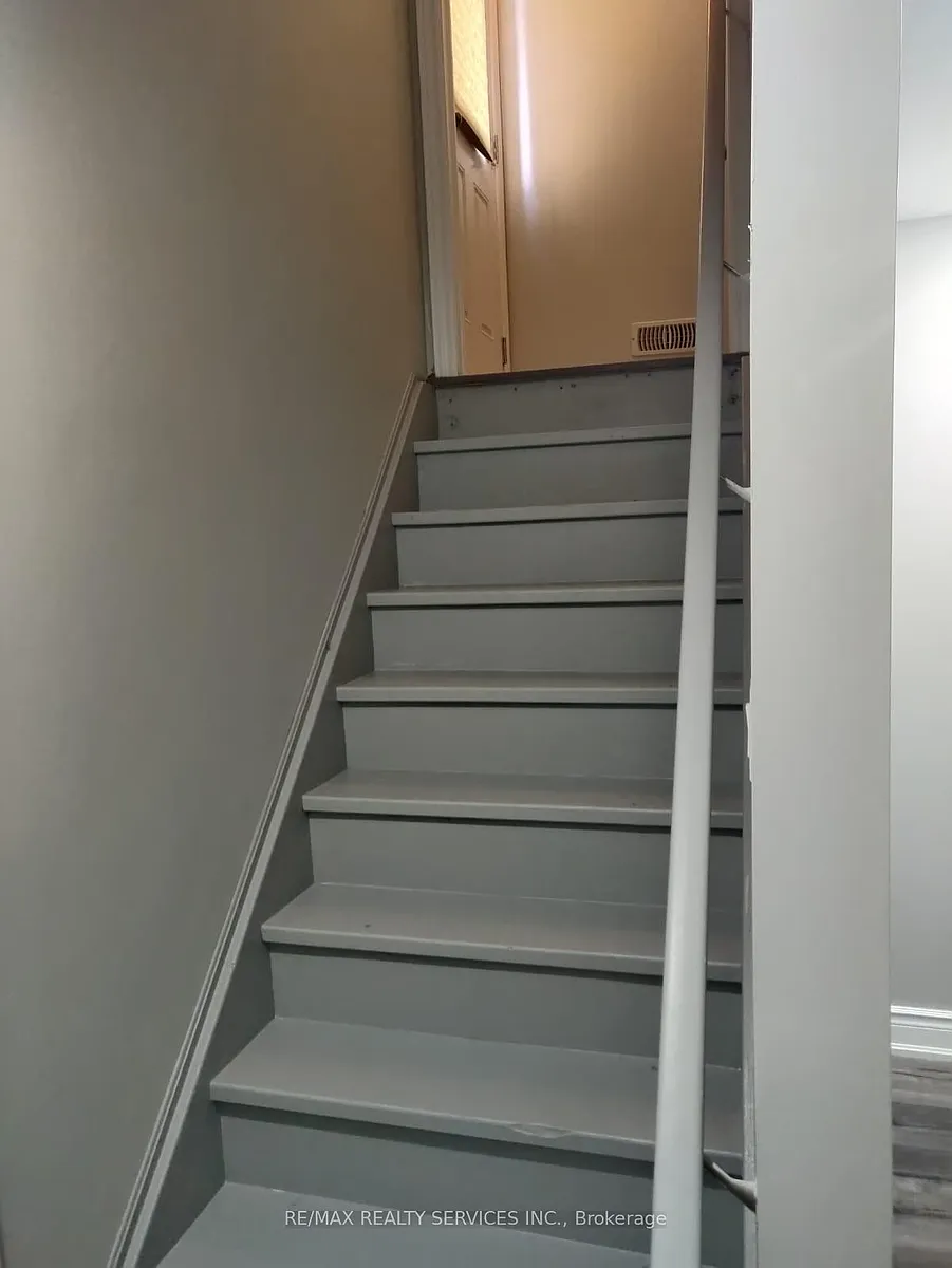 Building Photo - 4 Lackington St #BASEMENT