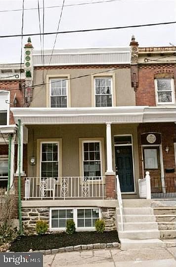 1st image of 290 Leverington Ave