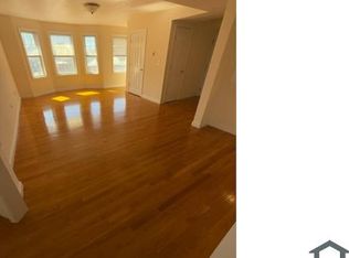 19 Rose St APT 10, Stoughton, MA 02072