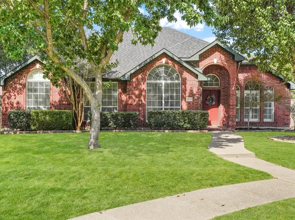 1701 Fredricksburg Dr, Mesquite, TX 75181