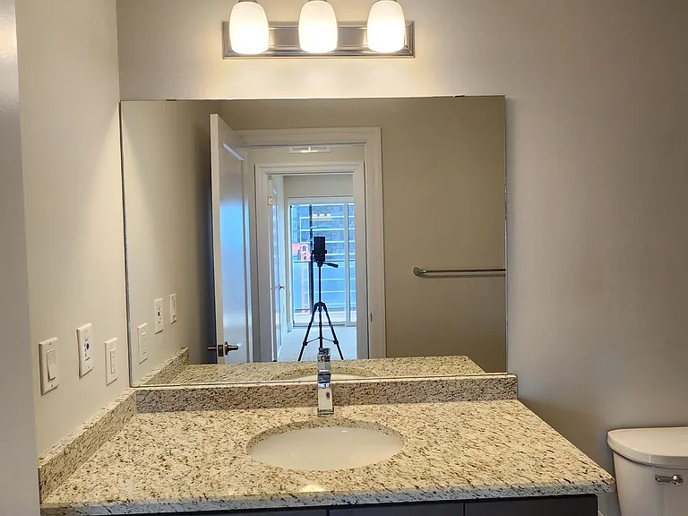 505 Talbot St #1808 — Photo 24
