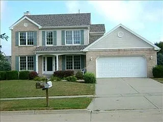 3304 Brittany Cir photo 1
