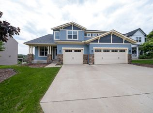 3647 Pointe Pass NE, Prior Lake, MN 55372