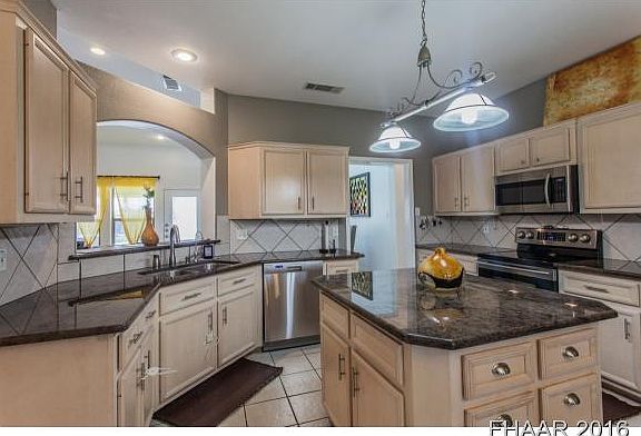 3rd image of 129 Jesse James Dr