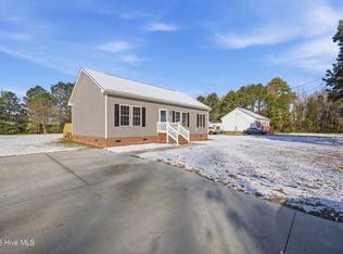 154 Lovers Lane, Elizabeth City, NC 27909