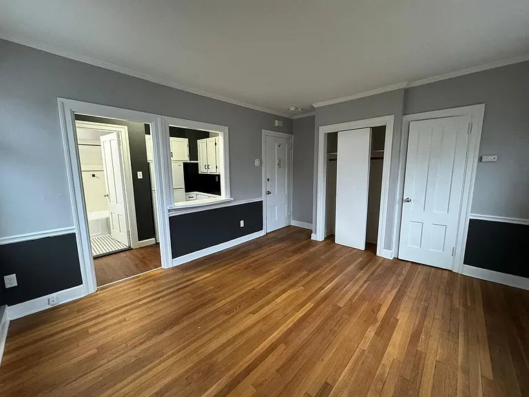 127 Winter St — Photo 3