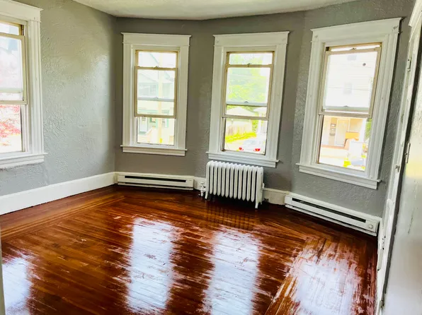 (undisclosed Address), Manchester, CT 06040