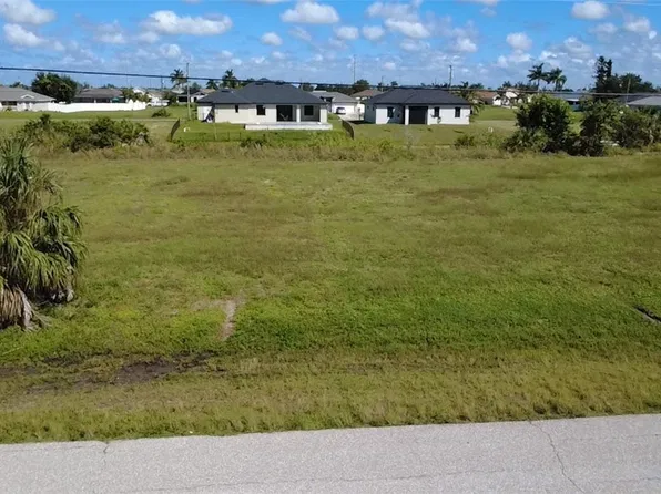 2237 NW 6th St, Cape Coral, FL 33993